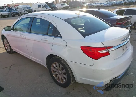 2012 Chrysler 200 Touring из США, поврежденный, VIN 1C3CCBBB6CN210337
